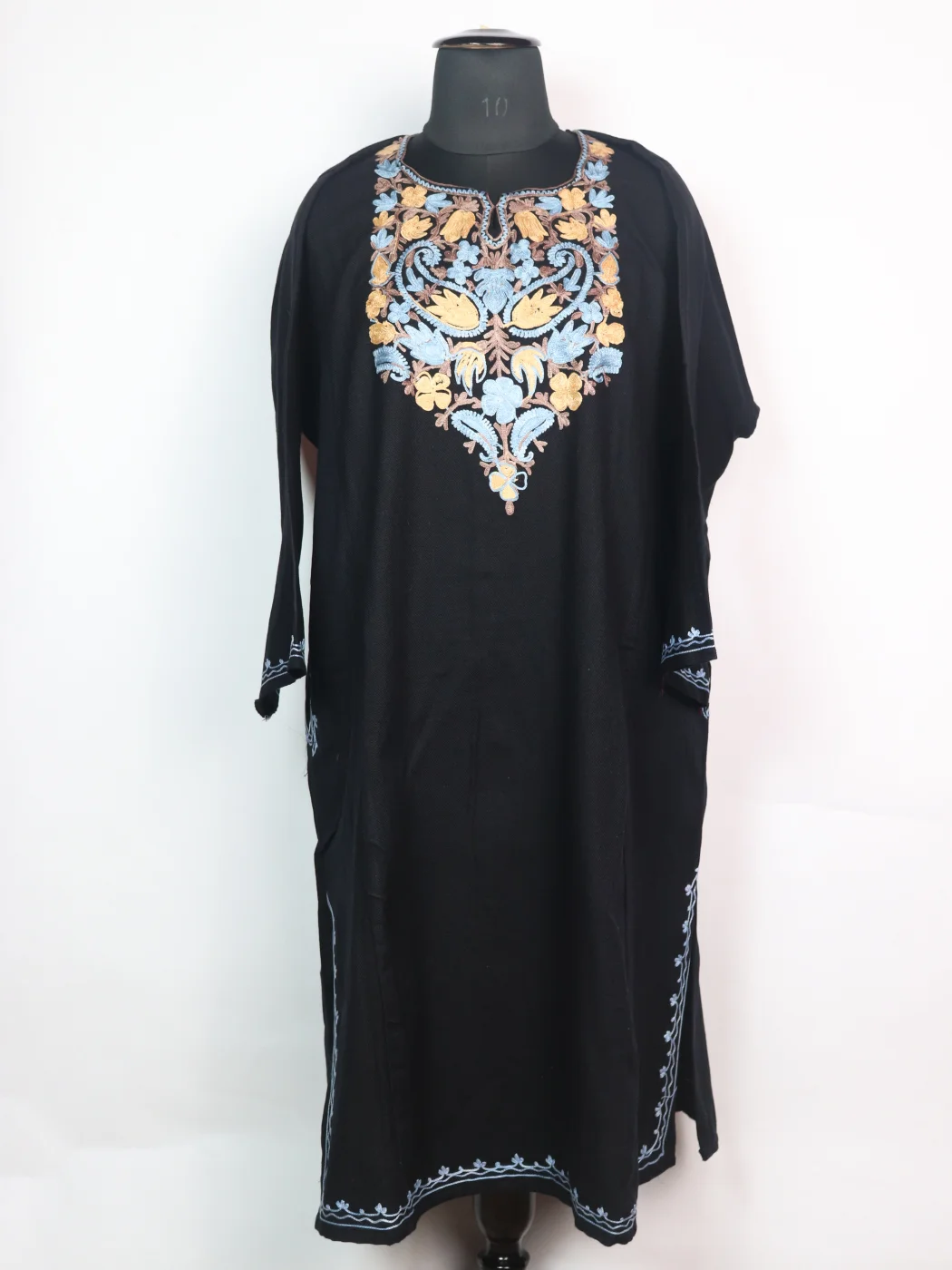 Black Kashmiri Pheran Cashmilon Wool With Aari Kadhai Mehr