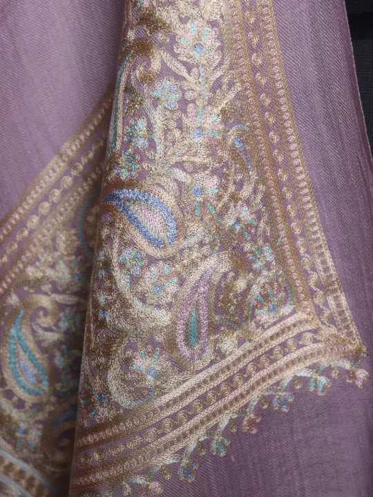 Kashmiri Fine Wool Stole Purple Aari Embroidery | Naghma - Image 3