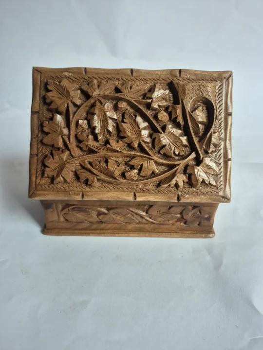 Kashmiri Walnut Wooden Box with Hand Carving | Doon - Image 6