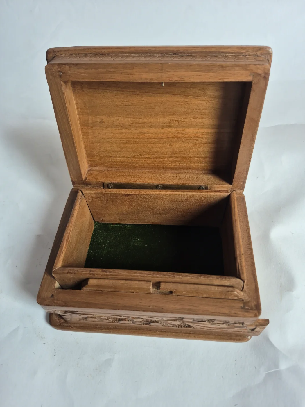 Kashmiri Hand Carved Walnut Wooden Box for Jewelry, Ornaments | Lazeez - Image 5