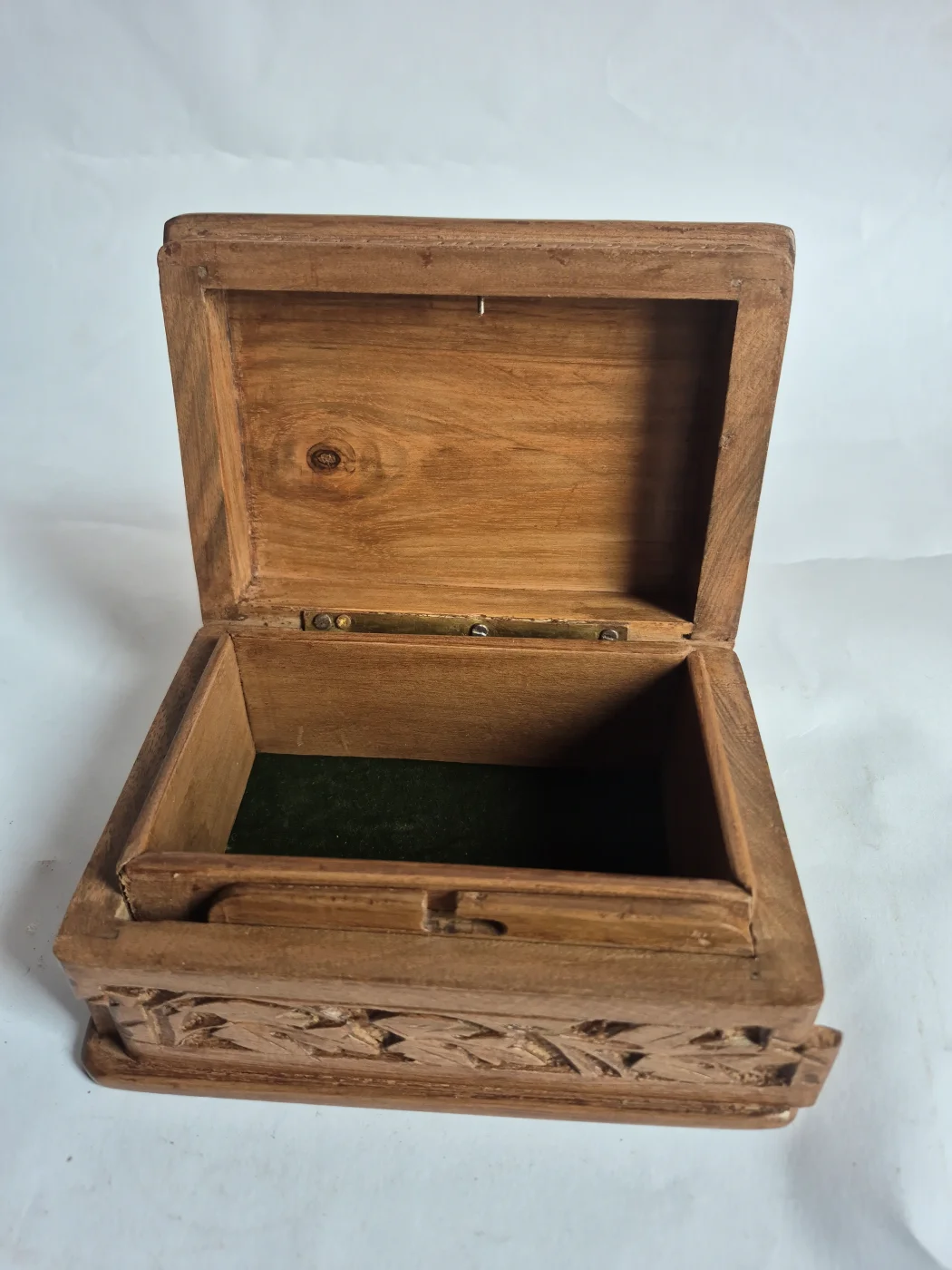 Kashmiri Hand Carved Walnut Wooden Box Muntaha - Image 6