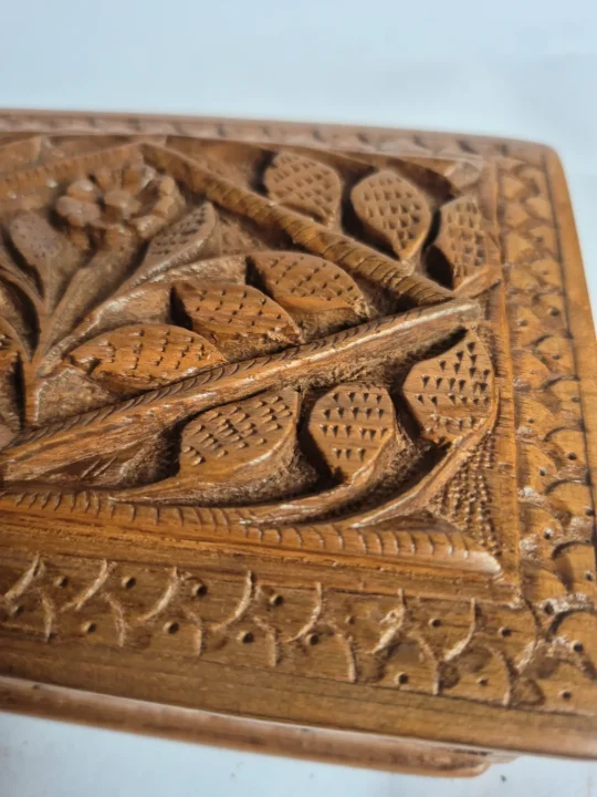 Kashmiri Hand Carved Walnut Wooden Box Muntaha - Image 12