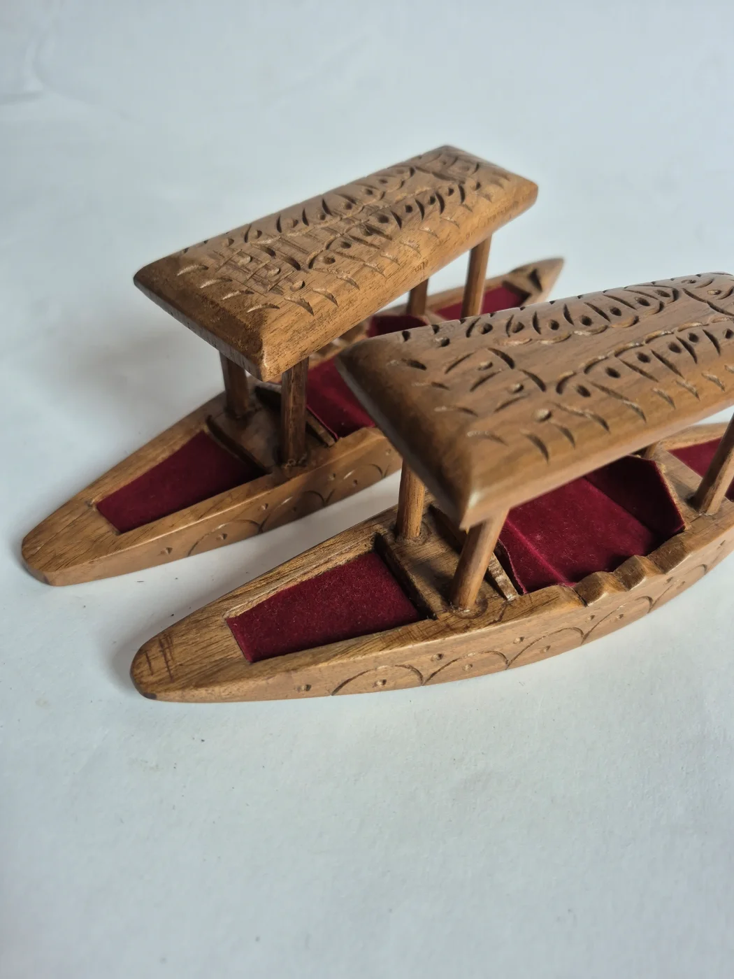Set of 2 Hand Carved Walnut Wood Shikara Boat For Decor | Dal - Image 2