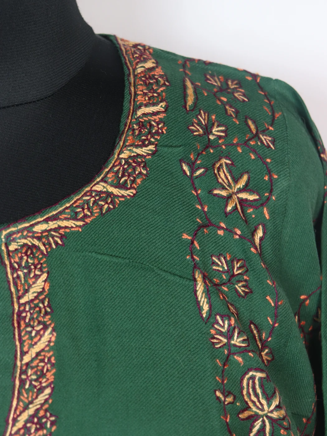 Kashmiri Pheran In Raffal Wool With Hand Sozni Embroidery | Green | Zubia - Image 4