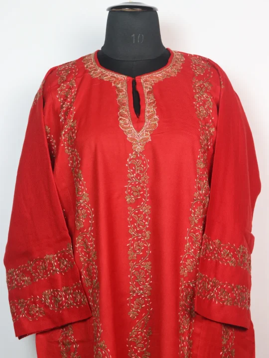 Zubia Kashmiri Pheran In Raffal Wool With Hand Sozni Embroidery | Red - Image 2