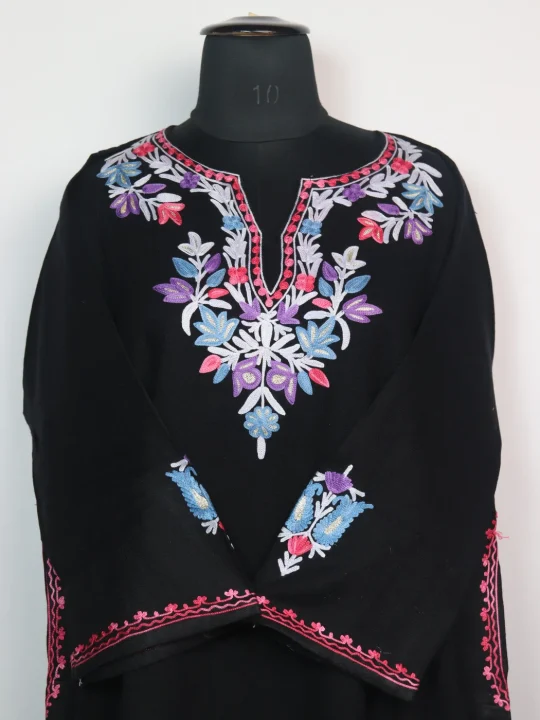 Madiha Kashmiri Pheran In Cashmilon wool With Aari Work And Sleeve Point Work | Black - Image 2