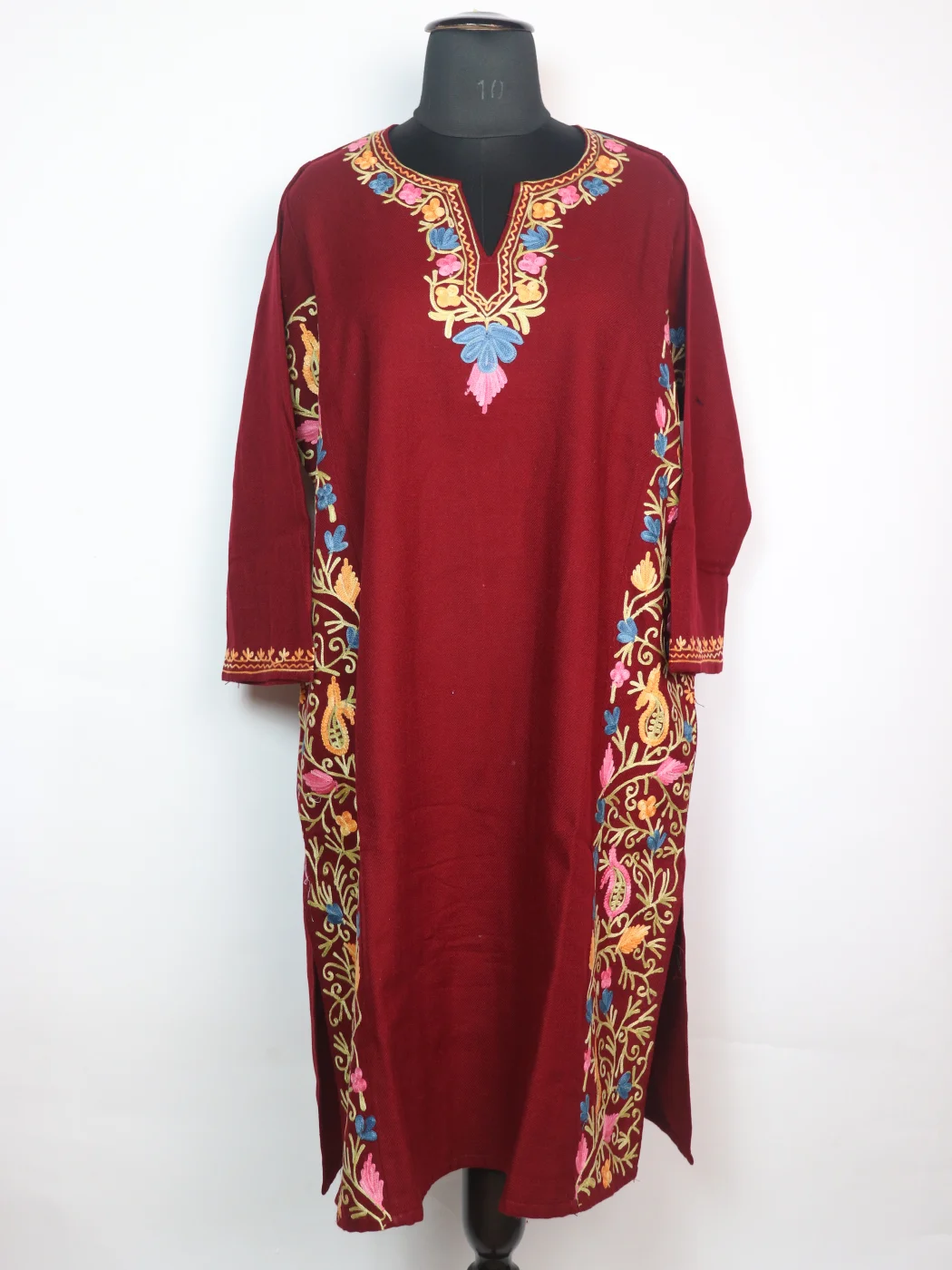 Madiha Kashmiri Pheran In Cashmilon Wool With Aari Embroidery And Side Panel Work | Maroon