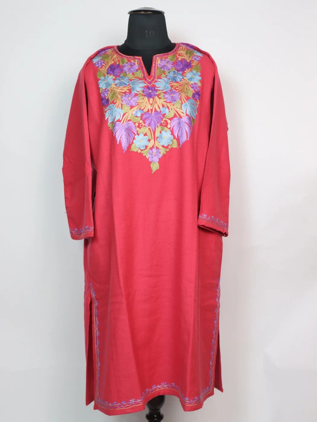 Zartasha Kashmiri Pheran In Pink Cashmilon With Aari Embroidery
