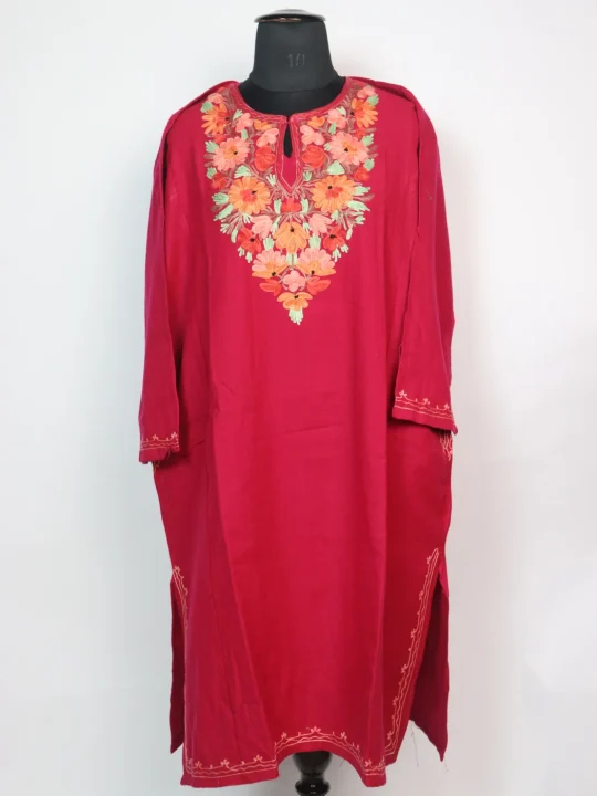Kashmiri Pheran Zartasha  In Deep Pink Cashmilon With Aari Embroidery