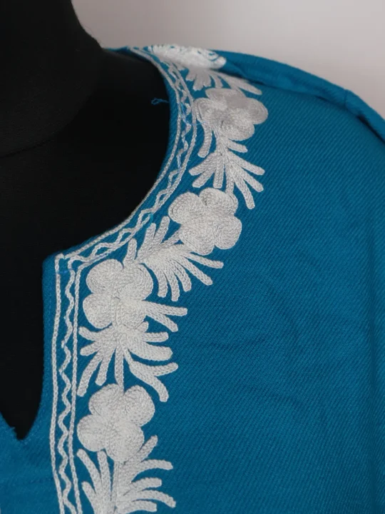 Blue Kashmiri Pheran In Cashmilon With Aari Embroidery Zartasha - Image 3