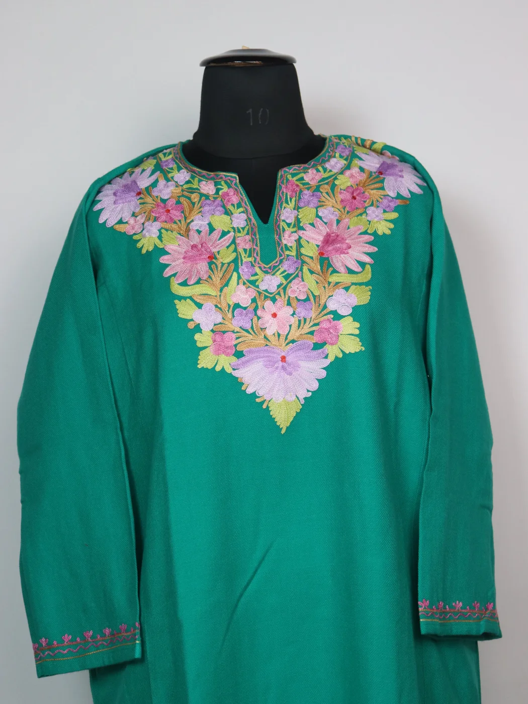 Green Kashmiri Pheran In Cashmilon With Aari Embroidery Zartasha - Image 2