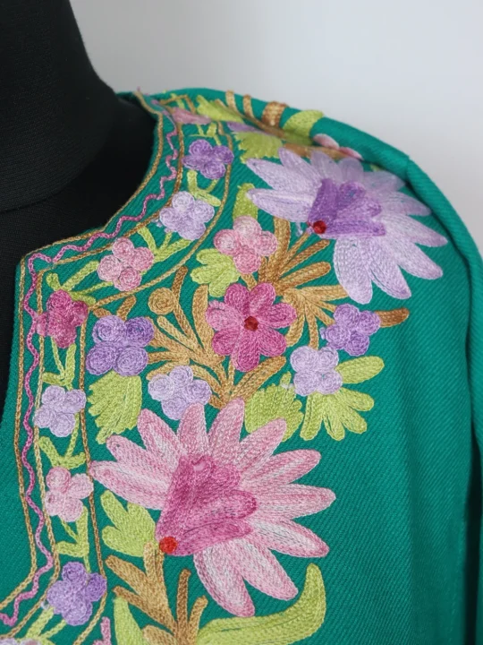 Green Kashmiri Pheran In Cashmilon With Aari Embroidery Zartasha - Image 3