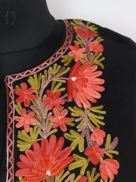 Ayesha Kashmiri Pheran in Black Cashmilon Wool with Aari Embroidery - Image 3