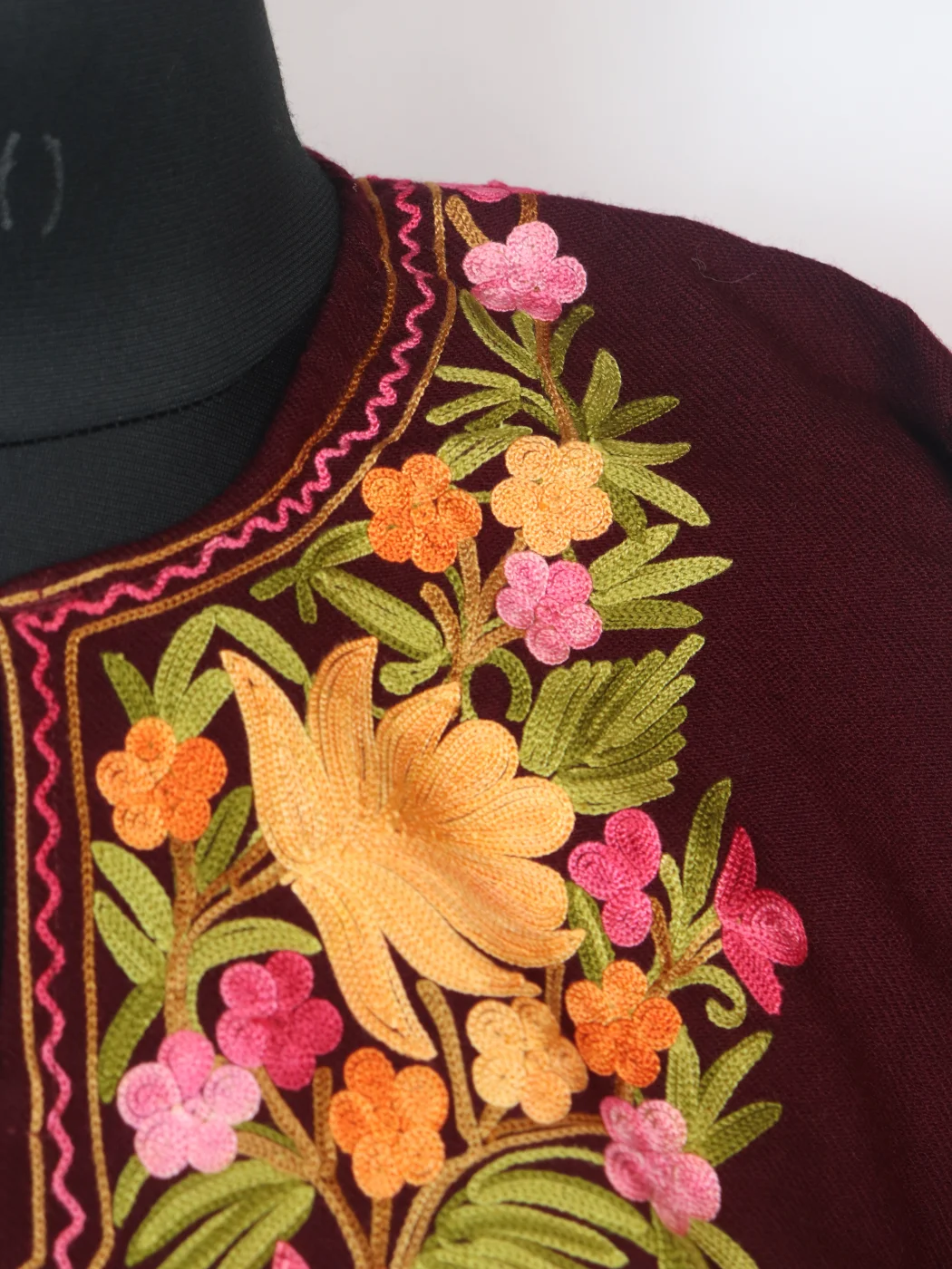 Nayla Kashmiri Pheran In Maroon Cashmilon wool With Aari Embroidery - Image 3