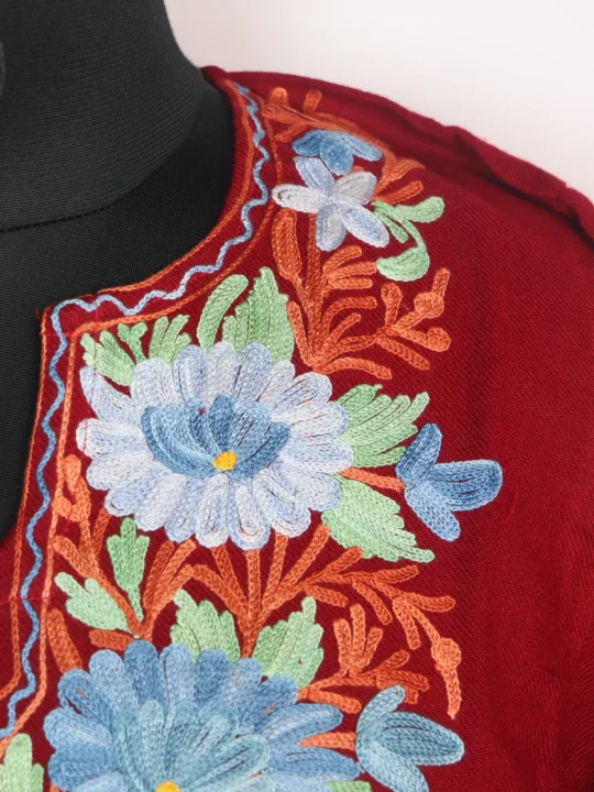 Maroon Kashmiri Pheran with Aari Embroidery in Cashmilon Wool | Ayesha - Image 3