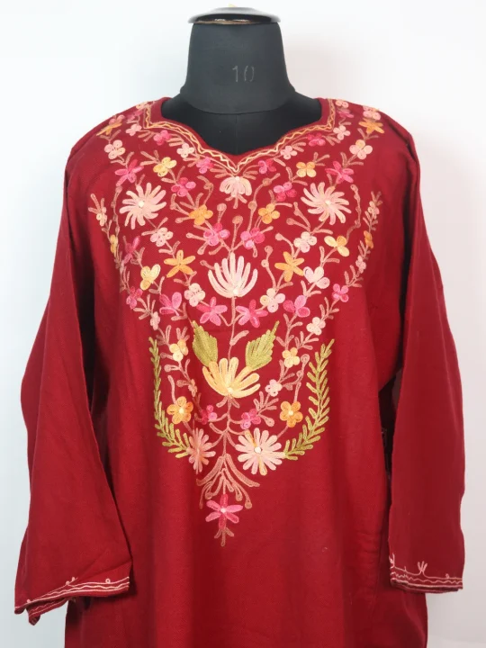 Inaya Kashmiri Pheran In Cashmilon wool With Aari Embroidery | Maroon - Image 2