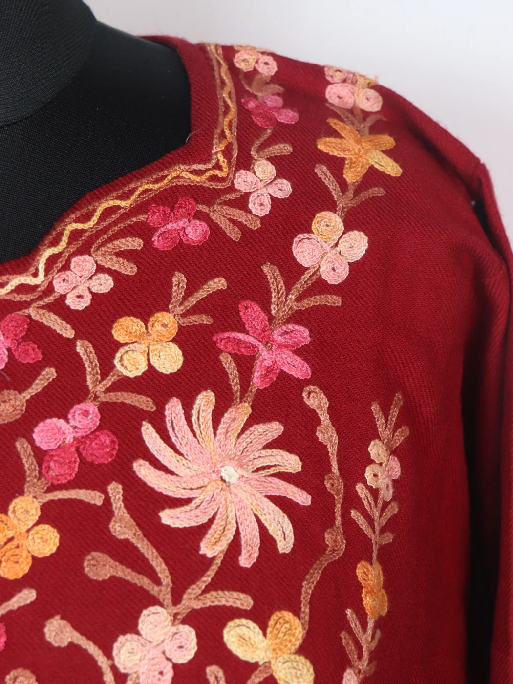 Inaya Kashmiri Pheran In Cashmilon wool With Aari Embroidery | Maroon - Image 3