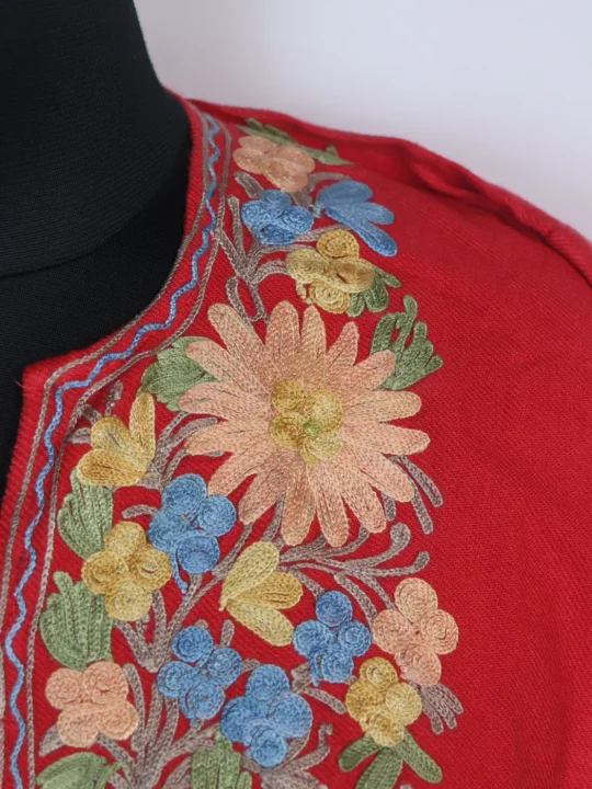 Kashmiri Pheran Ayesha with Aari Embroidery in Red Cashmilon Wool - Image 3