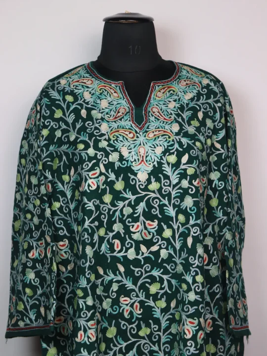 Sabeen Kashmiri Pheran Green In Raffal Wool With Aari Jaal Embroidery - Image 2