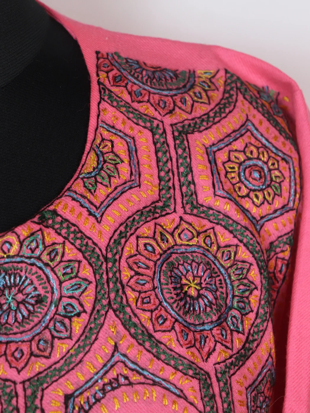 Mirza Kashmiri Pheran In Raffal Wool With Hand Sozni Embroidery | Pink - Image 3