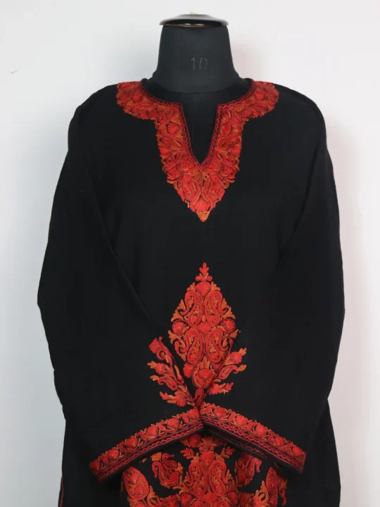 Urwa Kashmiri Pheran In Raffal Wool With Hand Aari Embroidery| Black - Image 2