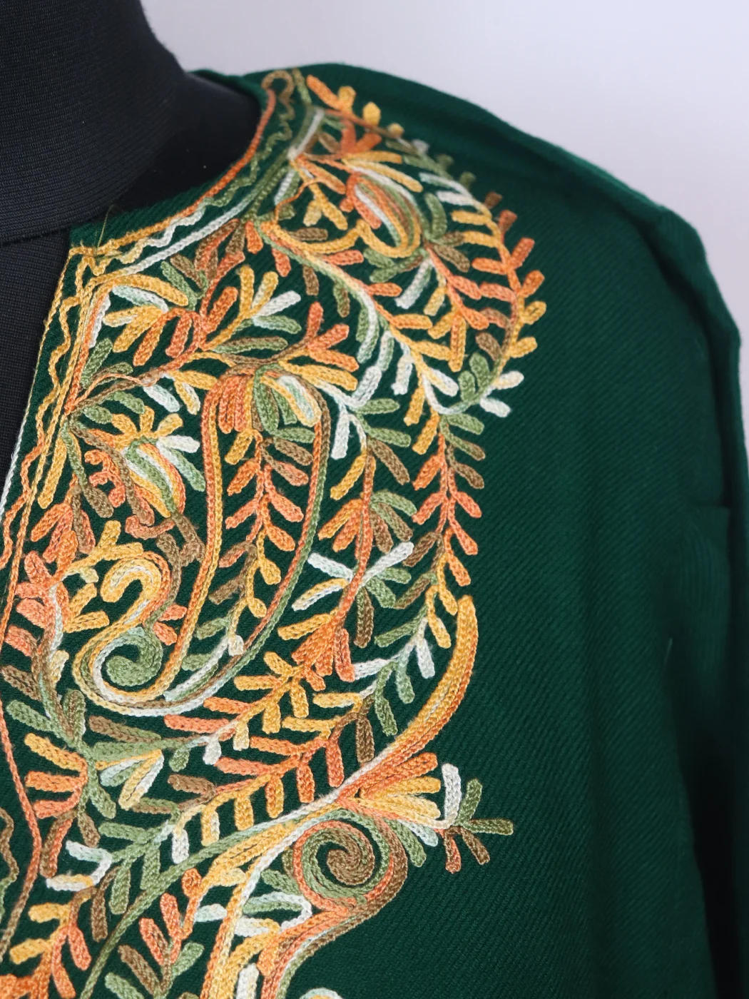 Kashmiri Pheran In Green Cashmilon With Aari Embroidery | Isha - Image 3