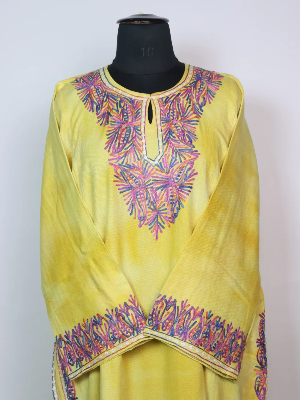 Yellow Kashmiri Pheran Isha in Tie Dye Cashmilon With Aari Embroidery - Image 2