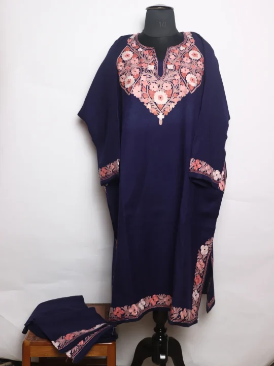 Hina Kashmiri Pheran Set With Trouser In Raffal Wool With Aari Embroidery | Navy Blue