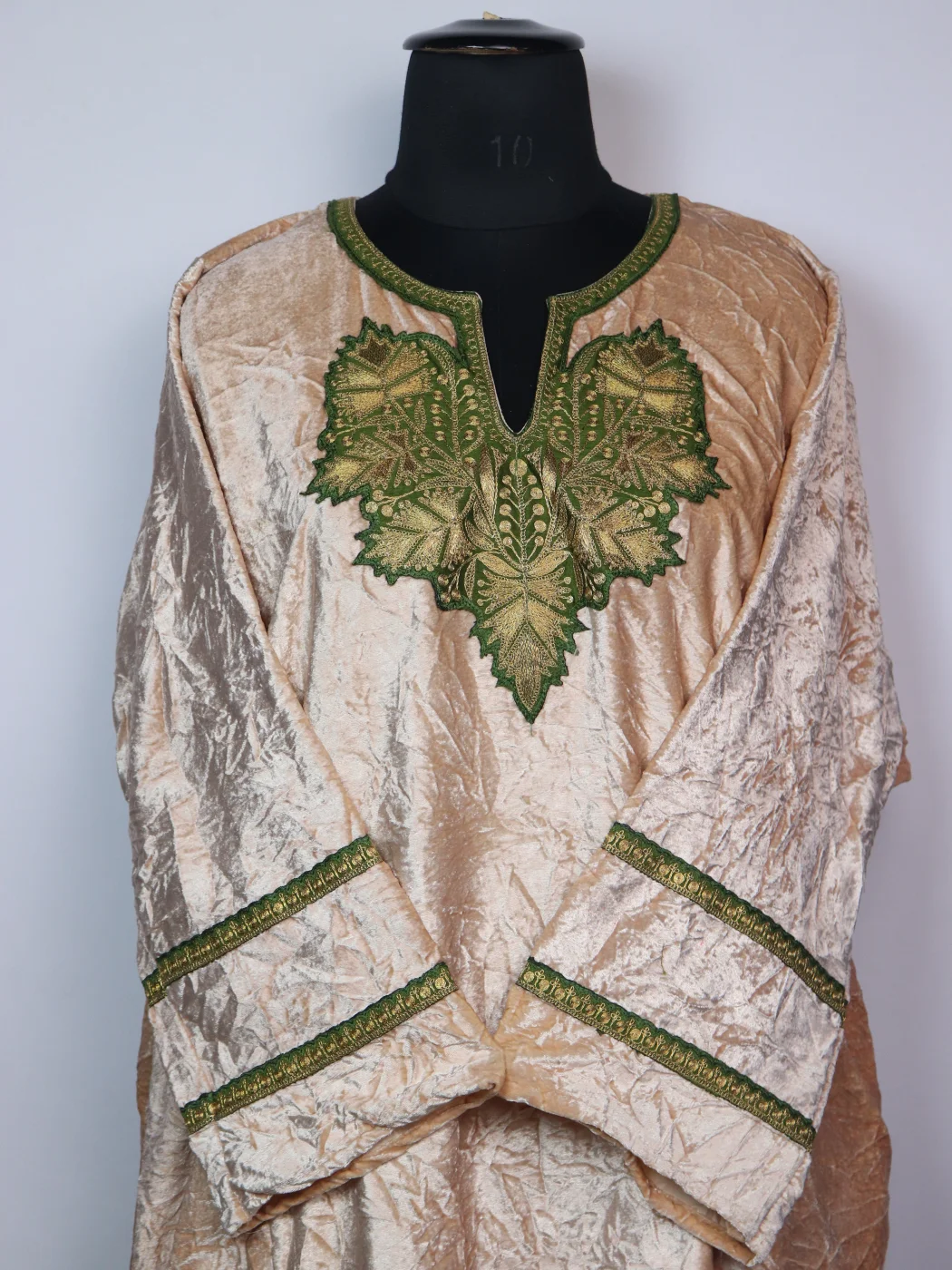 Kashmiri Pheran Ziyaa In Beige Crush Velvet With Tilla Patch - Image 2