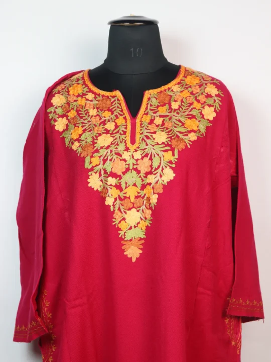 Fariha Kashmiri Pheran in Deep Pink Cashmilon with Aari Embroidery - Image 2