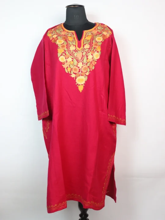 Suzain Kashmiri Pheran with Aari Embroidery in Deep Pink Cashmilon