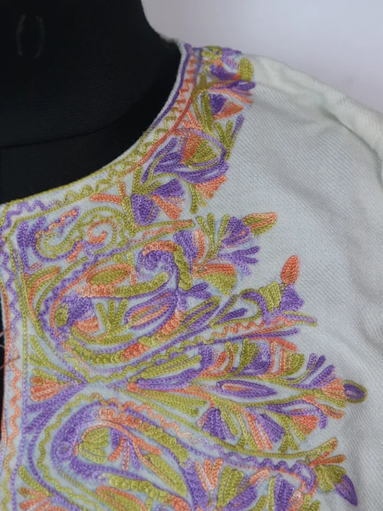Kashmiri Pheran Tahira in White Cashmilon with Aari Embroidery - Image 3
