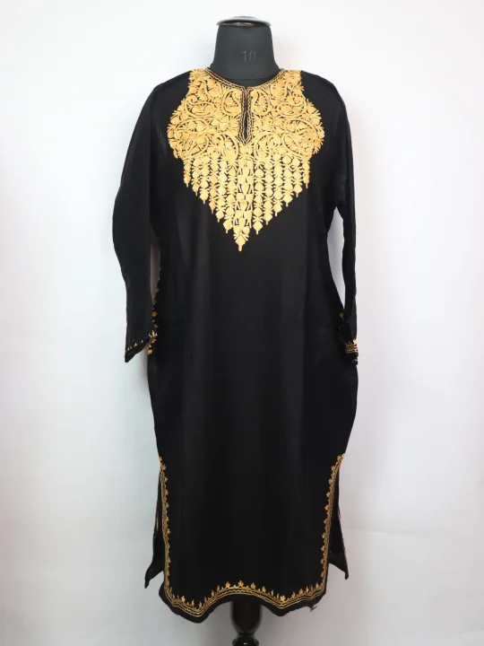 Kashmiri Pheran Aafiya in Black Cashmilon with Aari Embroidery