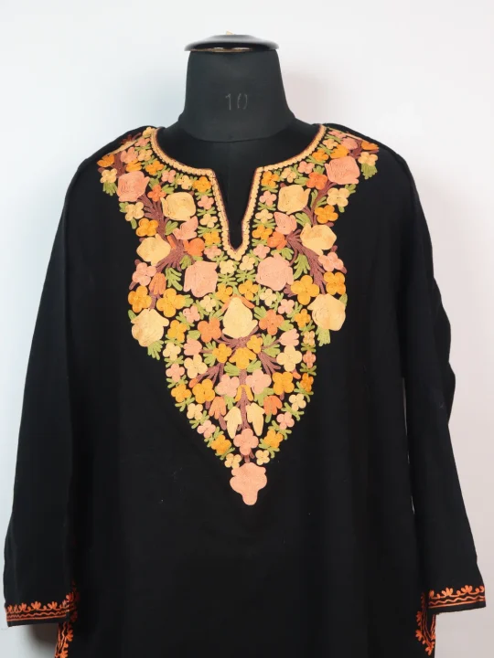 Mahjabeen Kashmiri Pheran with Aari Embroidery in Black Cashmilon - Image 2