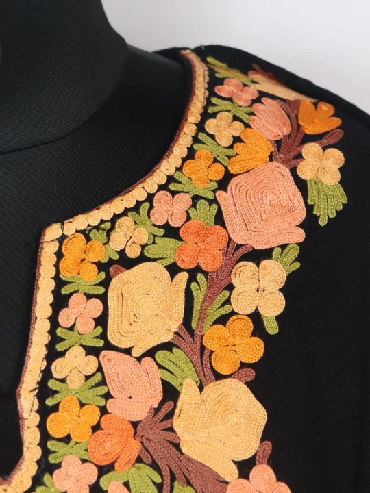 Mahjabeen Kashmiri Pheran with Aari Embroidery in Black Cashmilon - Image 3
