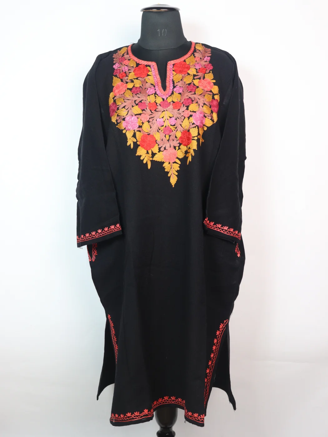 Kashmiri Pheran Nuzhat with Aari Embroidery in Black Cashmilon