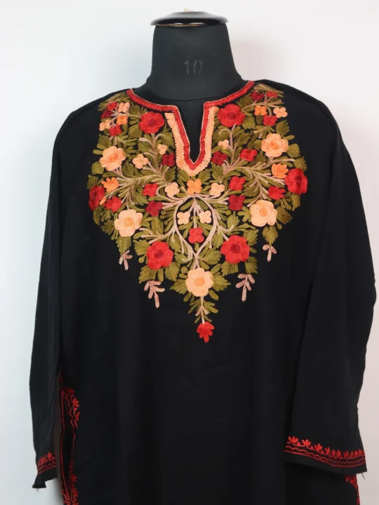 Shumaila Kashmiri Pheran in Black Cashmilon with Aari Embroidery - Image 2