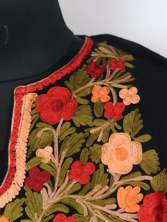 Shumaila Kashmiri Pheran in Black Cashmilon with Aari Embroidery - Image 3