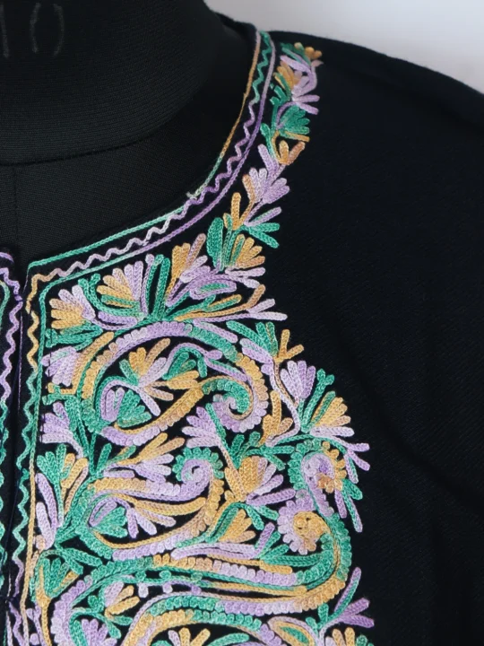 Lubna Kashmiri Pheran Aari Embroidered in Black Cashmilon - Image 3