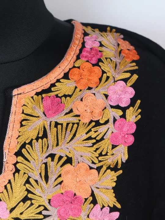 Kashmiri Pheran Maliha in Black Cashmilon with Aari Embroidery - Image 3