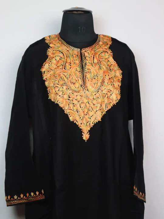 Nausheen Kashmiri Pheran in Black Cashmilon with Aari Embroidery - Image 2