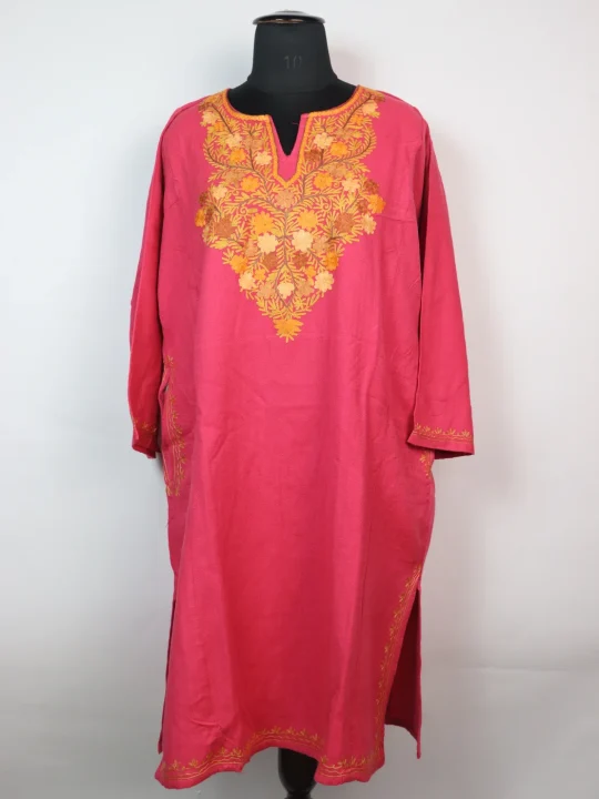 Muneeza Kashmiri Pheran in Pink Cashmilon with Aari Embroidery