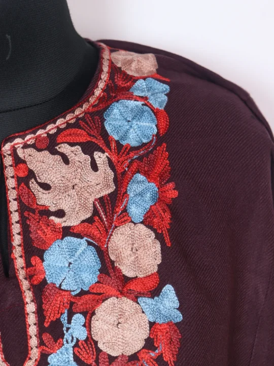 Raihana Kashmiri Pheran with Aari Embroidery in Maroon Cashmilon - Image 3