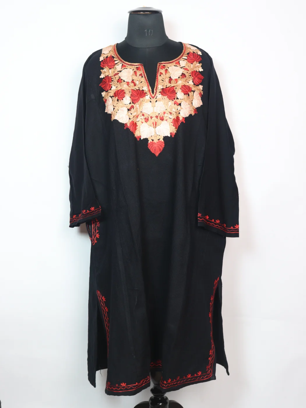 Kashmiri Pheran in Black Cashmilon with Aari Embroidery | Nausheeba
