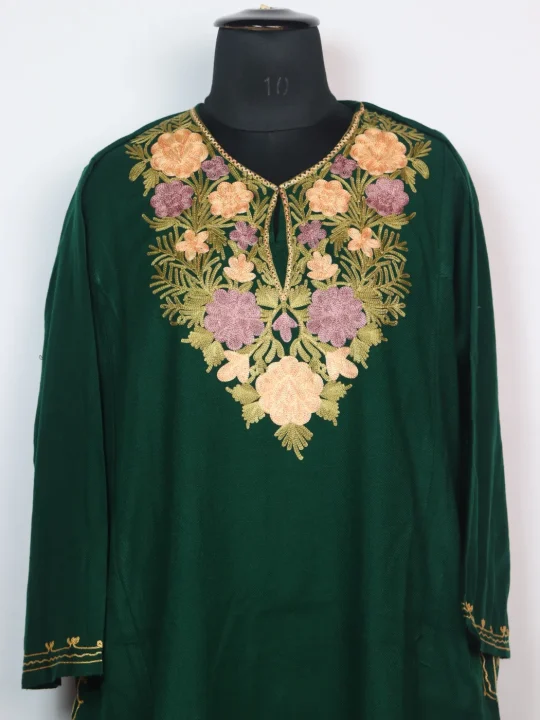 Kashmiri Pheran with Aari Embroidery in Green Cashmilon | Muneezah - Image 2
