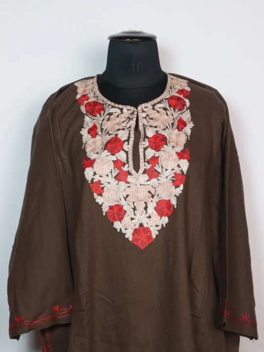 Mahpara Kashmiri Pheran in Brown Cashmilon with Aari Embroidery - Image 2