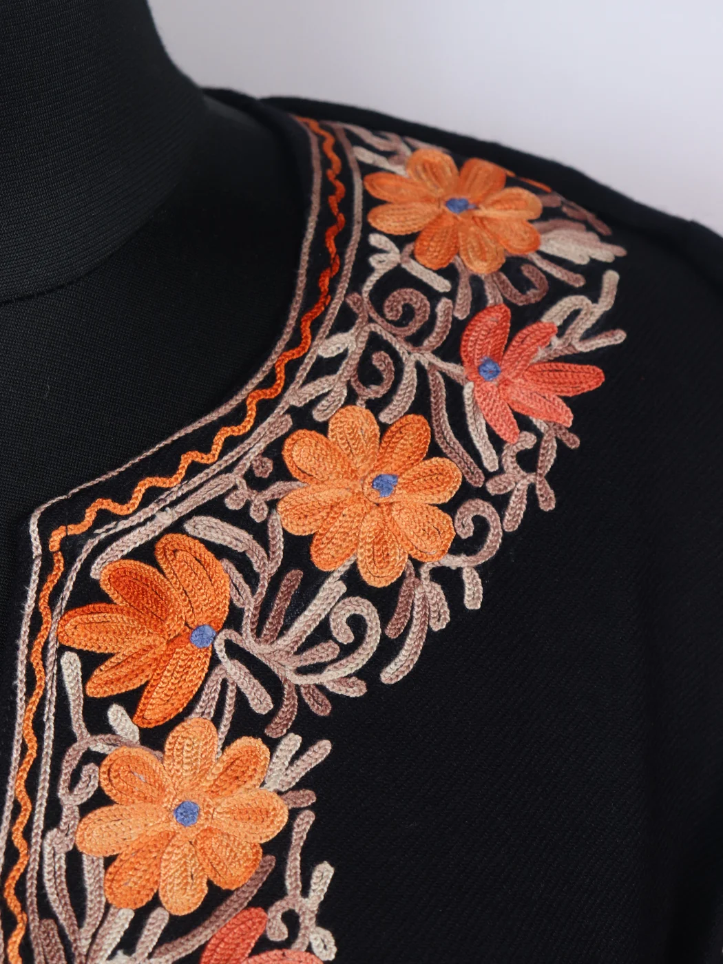 Designer Kashmiri Pheran in Black Cashmilon with Aari Embroidery Sleeve Jaal Work | Rooh - Image 3