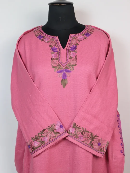 Sahiba Kashmiri Designer Pheran with Aari Embroidery Sleeve Border Work in Pink Cashmilon - Image 2