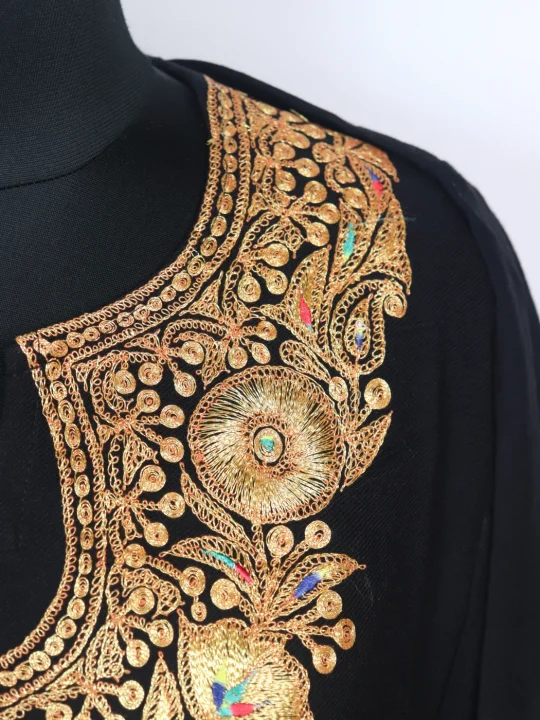 Qudsia Kashmiri Pheran in Black Cashmilon with Tilla Work – 3pc Set - Image 3