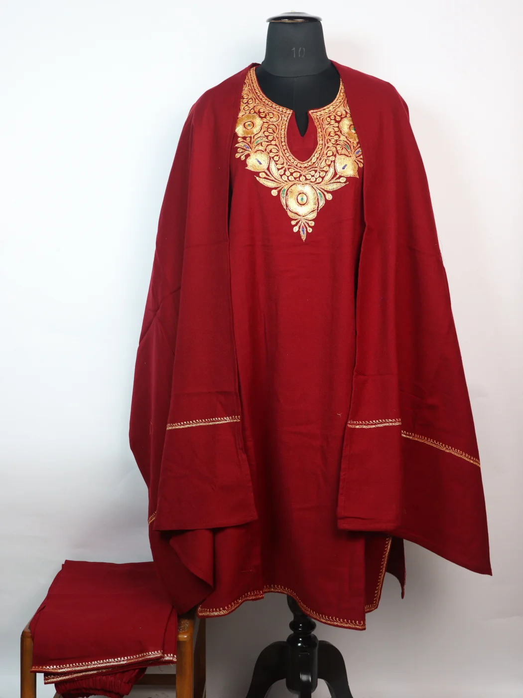 Husnara Kashmiri Pheran with Tilla Work in Cashmilon | 3pc Set | Maroon